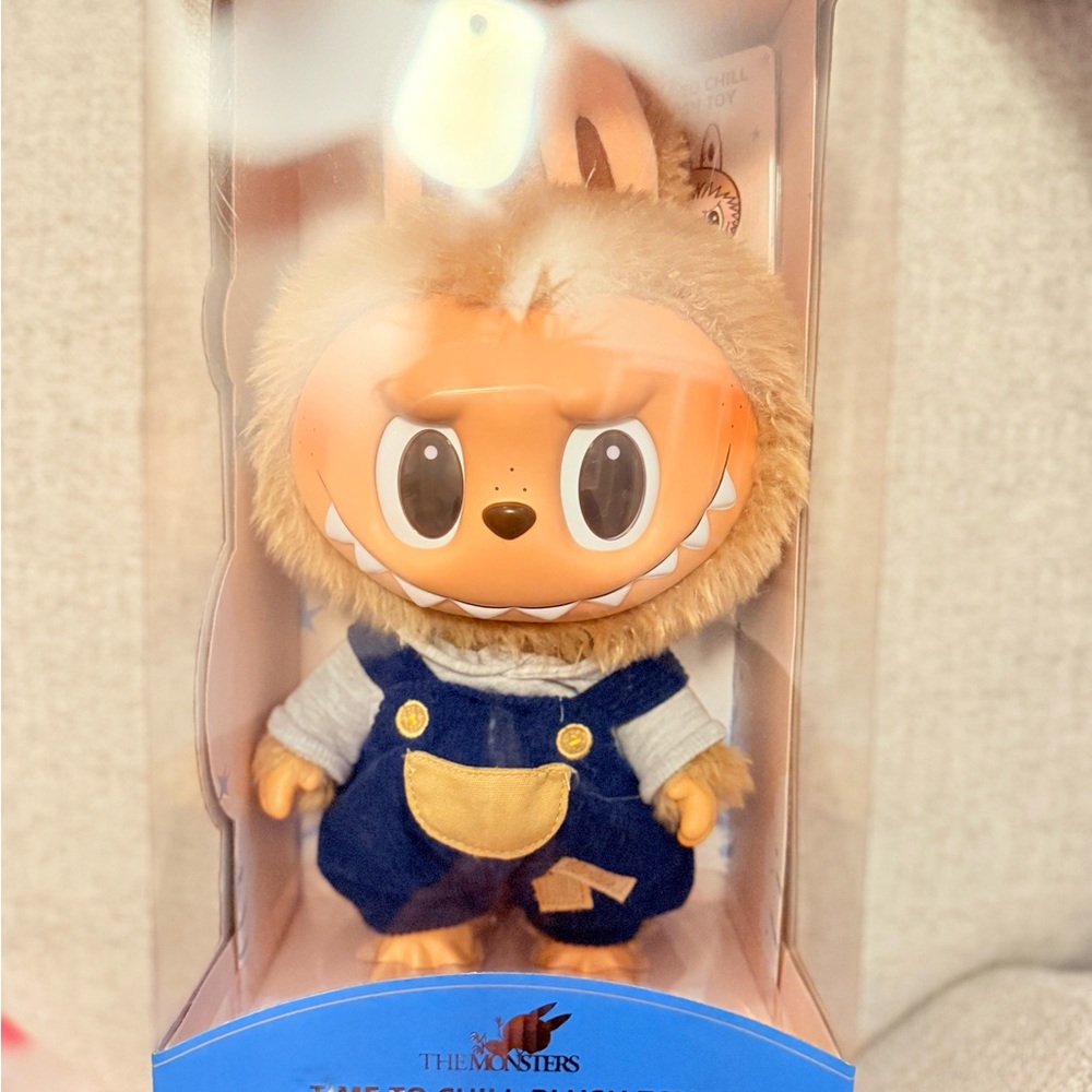 Cute Labubu Time to Chill Vinyl